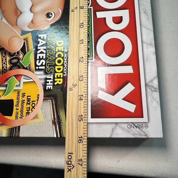 Monopoly Crooked Cash Board Game Fun Family Game - Picture 5 of 9